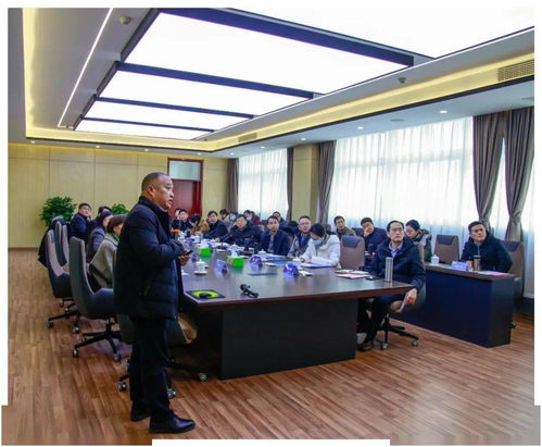 市教育學會考察團赴徐州市新教育學校調研指導