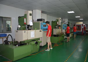 硅膠制品定制所需材料與技術(shù)交流要點解析